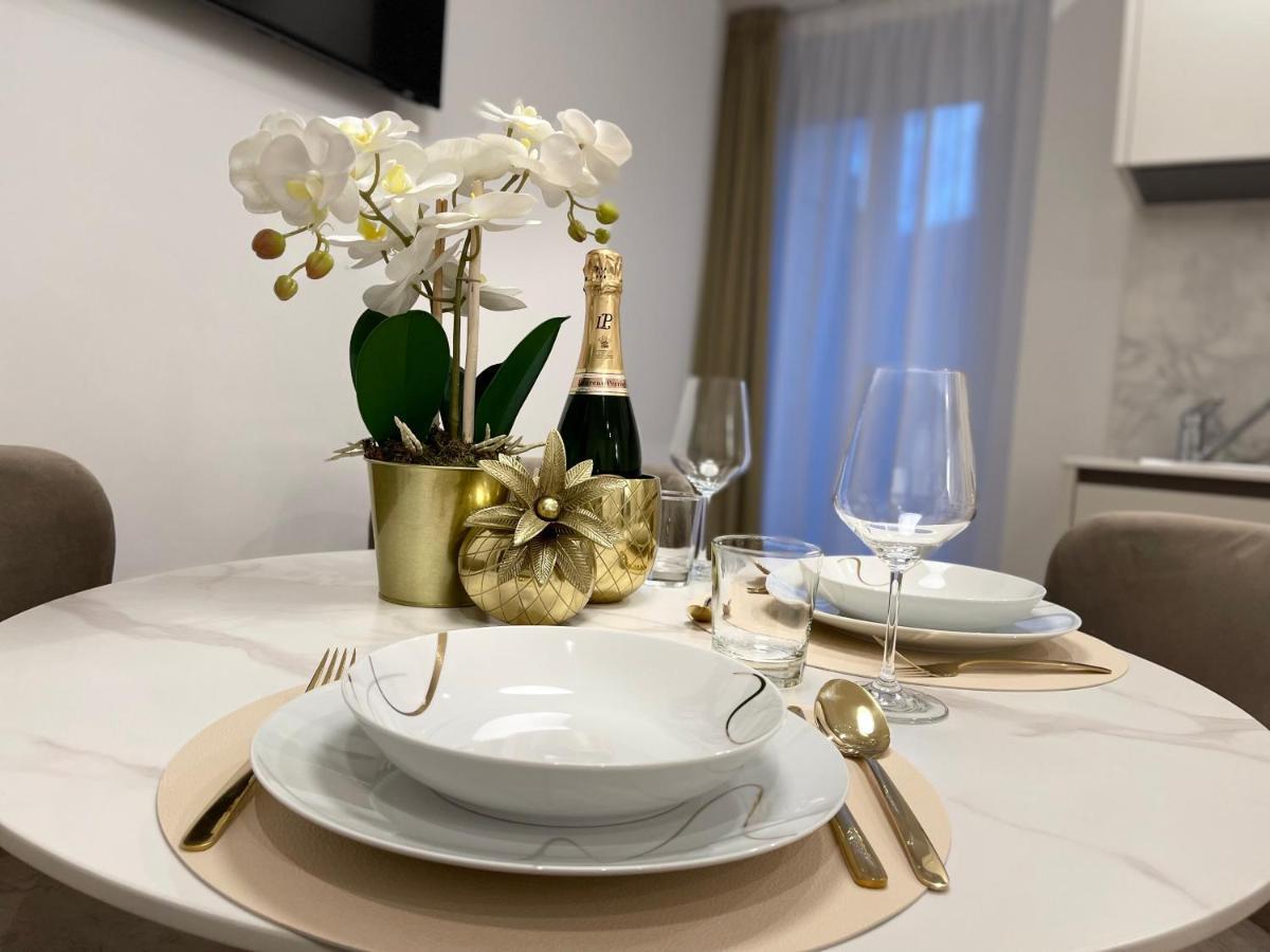 Bellagio Luxury Suites Apartments Dış mekan fotoğraf